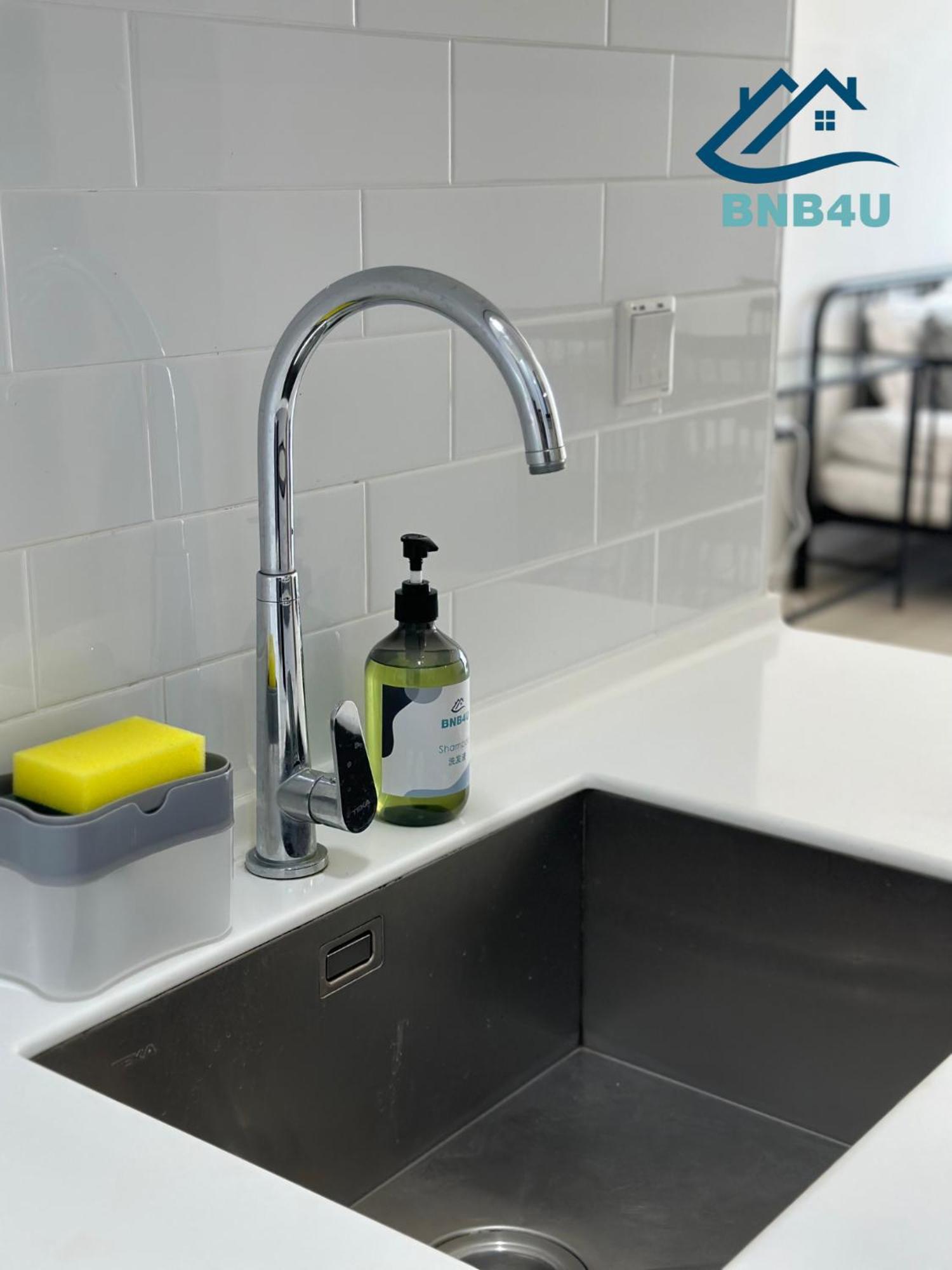 Beacon 2Br Infinity Pool - By Bnb4U George Town Ngoại thất bức ảnh