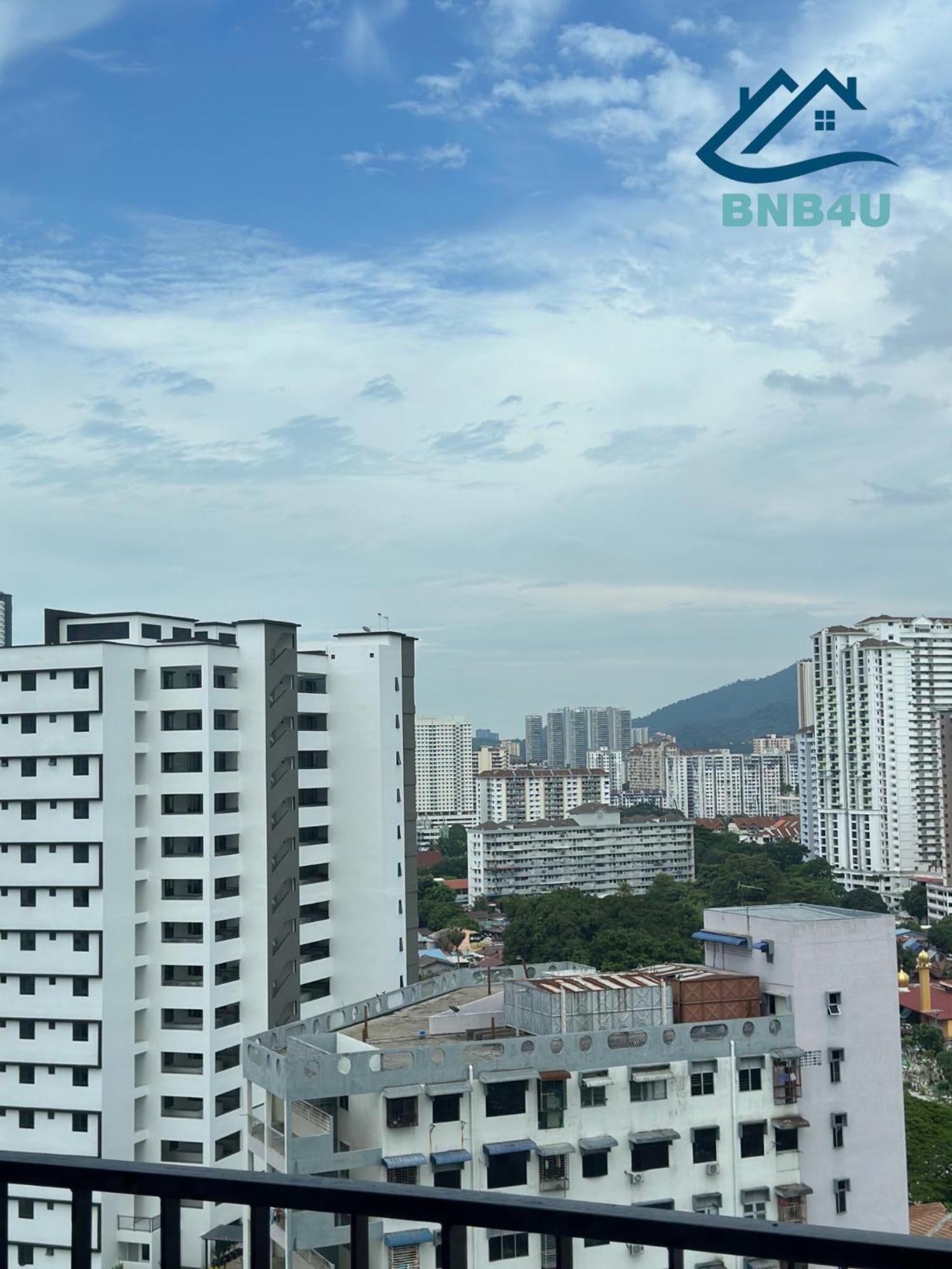 Beacon 2Br Infinity Pool - By Bnb4U George Town Ngoại thất bức ảnh