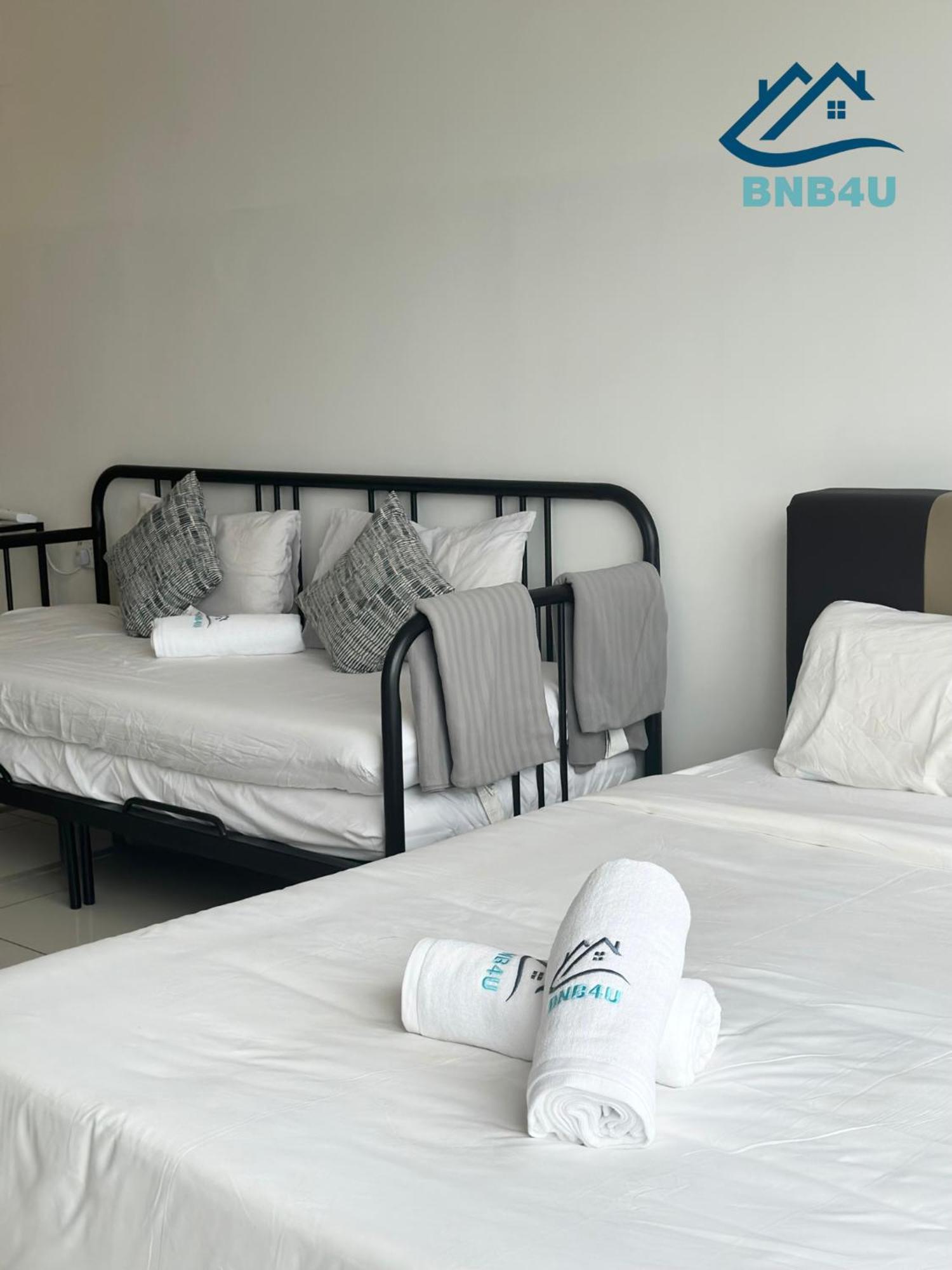 Beacon 2Br Infinity Pool - By Bnb4U George Town Ngoại thất bức ảnh